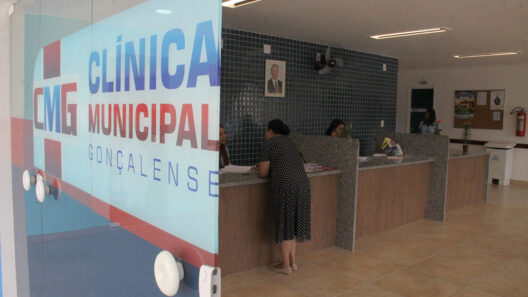 Clínica Municipal Gonçalense conquista pacientes (Foto: Julio Diniz)