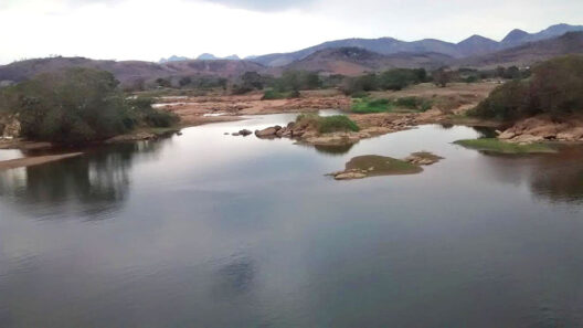 Seca faz Rio Paraíba do Sul atingir menor nível em 92 anos